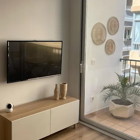 Atuairehome La Casita De Maura Rozando Playas Del Palo * 말라가